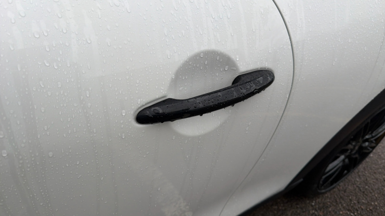 MINI Hatchback 1.5 Cooper Exclusive Premium 3dr Auto Petrol Hatchback